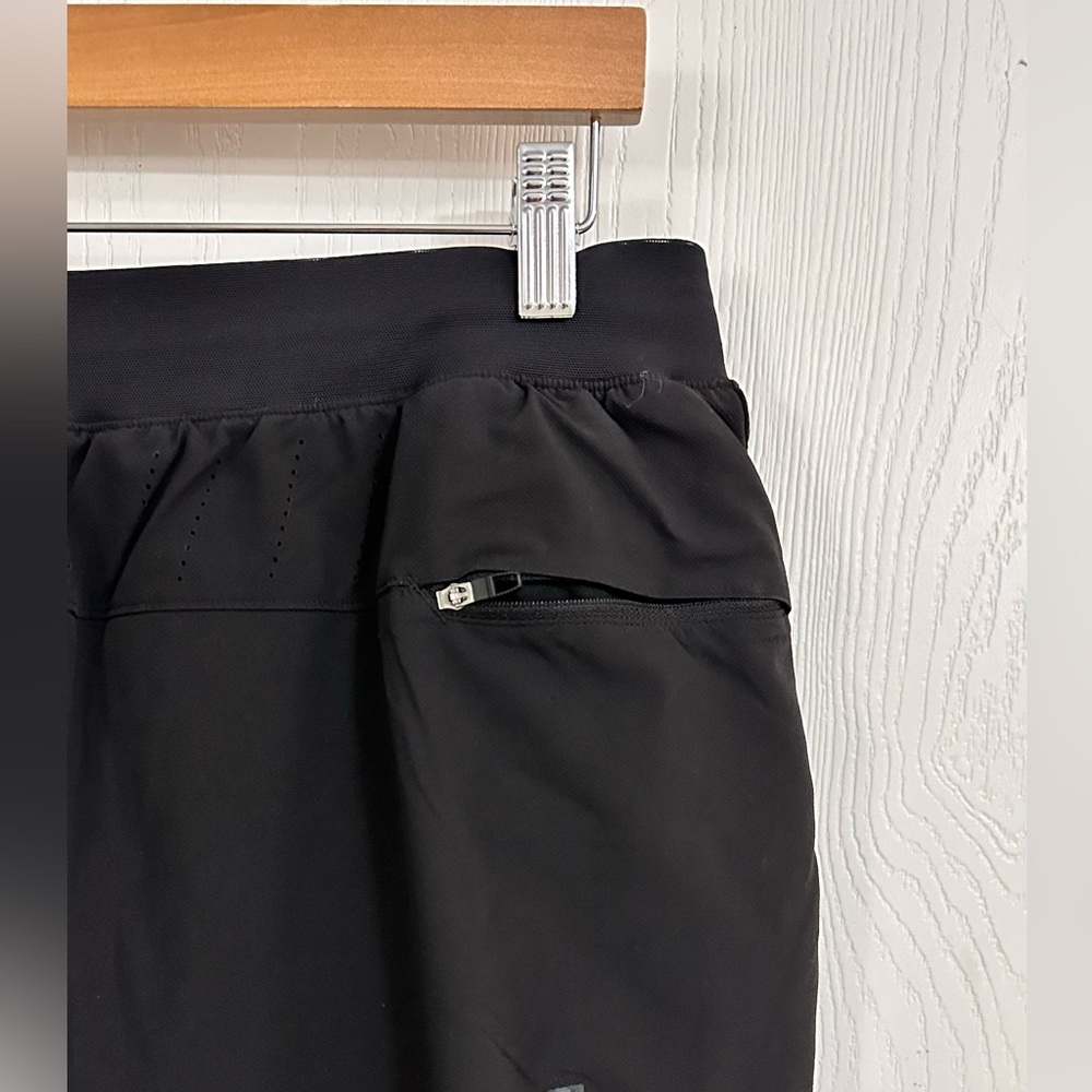 Lululemon Licence to Train Lined Short 7" - Picture 9 of 13